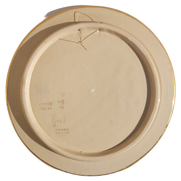 Vintage Christmas Western Germany Weihnachten Salt Glaze 1982 Wall Décor Plate - Picture 3 of 11